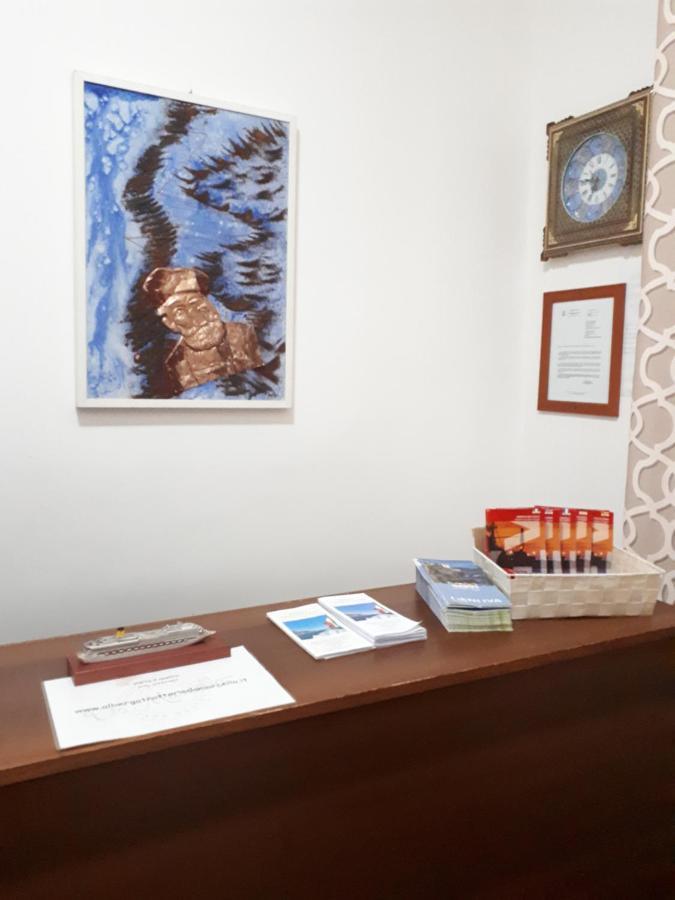 Da Marcello Hotel Genoa Ngoại thất bức ảnh